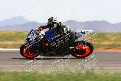 media/Apr-30-2023-CRA (Sun) [[020fcf5d43]]/Race 11-600 Expert Superbike/